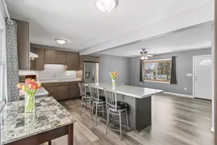 6178 S Cory Ave, Cudahy, WI 53110 - Photo 4