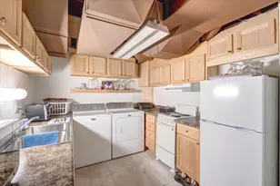 1816 Eastwood Ave, Janesville, WI 53545 - Photo 56