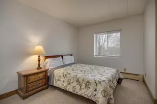 2051 Allen Blvd, Middleton, WI 53562 - Photo 20