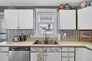 4028 E Rotamer Rd, Janesville, WI 53546 - Photo 10