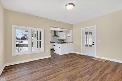 23 N 4th Street, Janesville, WI 53536 - Photo 10