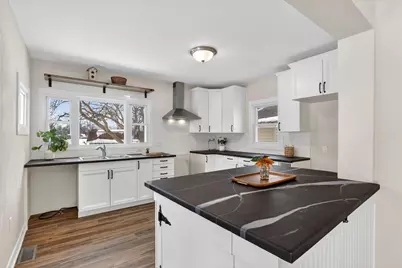 23 N 4th Street, Janesville, WI 53536 - Photo 2