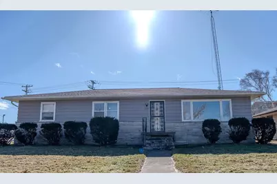 330 E Edgewater Street, Cambria, WI 53923 - Photo 2