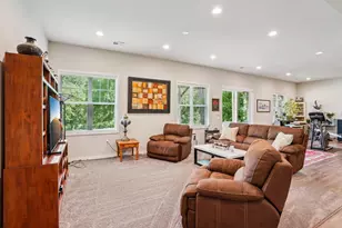 809 Maple Dr, Mount Horeb, WI 53572 - Photo 36