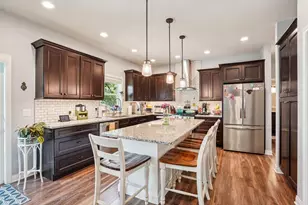 809 Maple Dr, Mount Horeb, WI 53572 - Photo 14