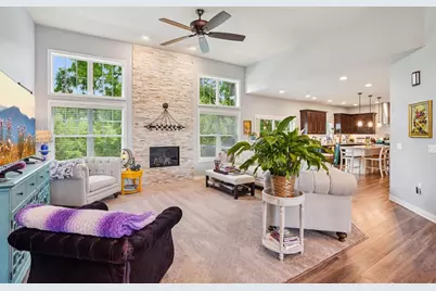 809 Maple Drive, Mount Horeb, WI 53572 - Photo 8