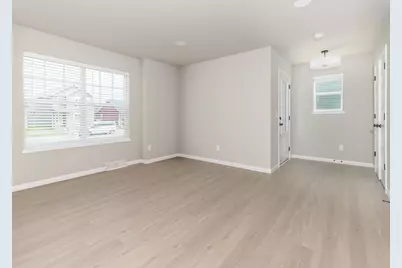 1085 Tundra Avenue, Oregon, WI 53575 - Photo 2