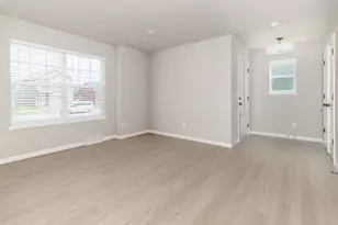 1085 Tundra Ave, Oregon, WI 53575 - Photo 2