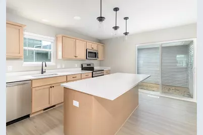 1085 Tundra Avenue, Oregon, WI 53575 - Photo 4