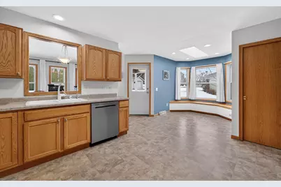 6683 Cheddar Crest Drive, Sun Prairie, WI 53590 - Photo 14