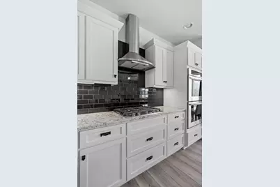 1908 Waterfall Way, Madison, WI 53718 - Photo 10