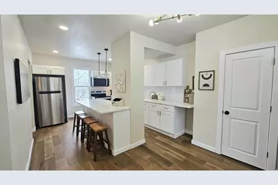 416 Main Page Court, Stoughton, WI 53589 - Photo 10