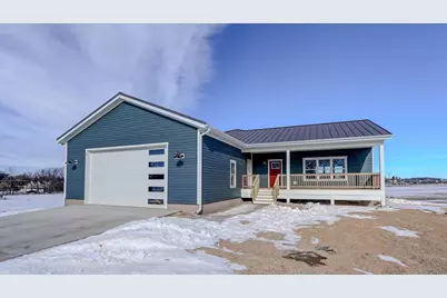 516 Church Street, Fall River, WI 53932 - Photo 2