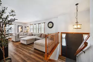 375 Greendale Dr, Janesville, WI 53546 - Photo 2