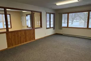 705 S Buchanan St, Prairie Du Chien, WI 53821 - Photo 6