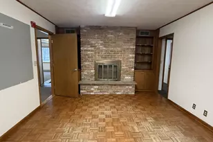 705 S Buchanan St, Prairie Du Chien, WI 53821 - Photo 8