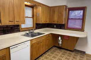 800 E Taylor St, Prairie Du Chien, WI 53821 - Photo 10