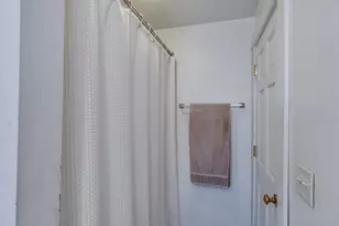 1332 E Dayton St, Madison, WI 53703 - Photo 32