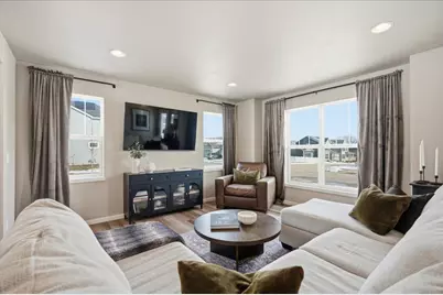 318 Milky Way, Madison, WI 53718 - Photo 4