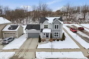 318 Milky Way, Madison, WI 53718 - Photo 2