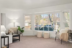 7005 Farmington Way, Madison, WI 53717 - Photo 12