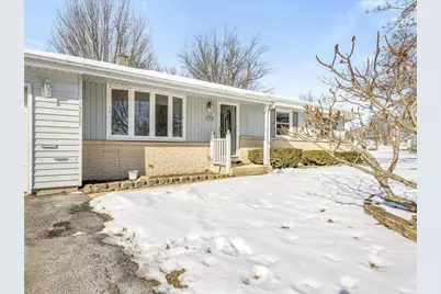 231 Center Street, Sharon, WI 53585 - Photo 4