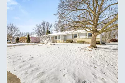 231 Center Street, Sharon, WI 53585 - Photo 2