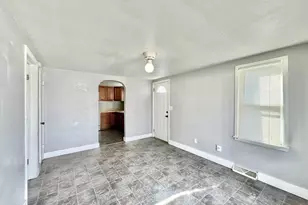 1927 Lenox Ave, Beloit, WI 53511 - Photo 14