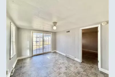 1927 Lenox Avenue, Beloit, WI 53511 - Photo 16