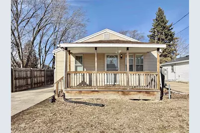 1927 Lenox Avenue, Beloit, WI 53511 - Photo 2