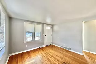 1927 Lenox Ave, Beloit, WI 53511 - Photo 4