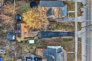 2926 Milwaukee St, Madison, WI 53704 - Photo 38