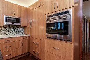 2829 Sylvan Ave, Madison, WI 53705 - Photo 10