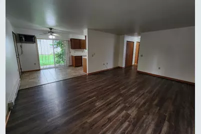 934 Jana Lane, Madison, WI 53704 - Photo 4