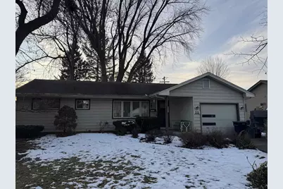 1111 N Martin Road, Janesville, WI 53545 - Photo 6