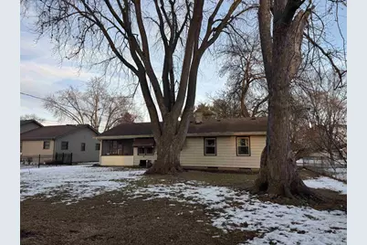 1111 N Martin Road, Janesville, WI 53545 - Photo 2