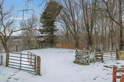 S175 La Valle Road, La Valle, WI 53941 - Photo 20