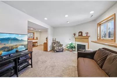 888 N Thompson Road, Sun Prairie, WI 53590 - Photo 16