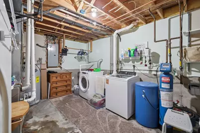 888 N Thompson Road, Sun Prairie, WI 53590 - Photo 44