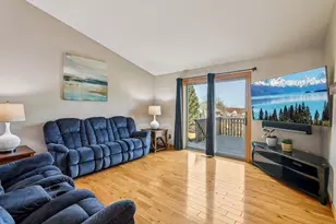 419 Sherbrooke Dr, Sun Prairie, WI 53590 - Photo 12