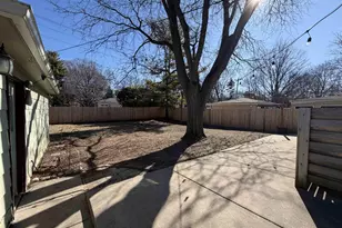 609 Constitution Ln, Madison, WI 53711 - Photo 22