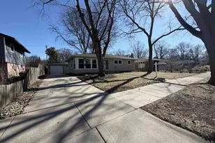 609 Constitution Ln, Madison, WI 53711 - Photo 1