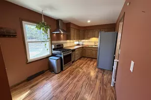 609 Constitution Ln, Madison, WI 53711 - Photo 6