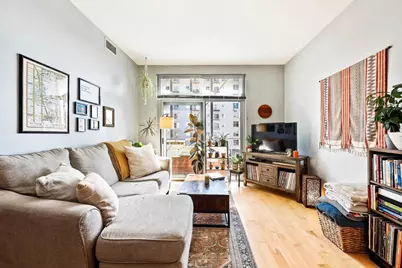 309 W Washington Avenue #502, Madison, WI 53703 - Photo 2