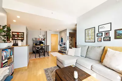 309 W Washington Avenue #502, Madison, WI 53703 - Photo 4