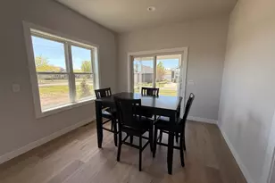 1205 20th St, Prairie Du Sac, WI 53578 - Photo 10