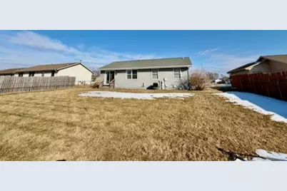 2370 S Terrace Street, Janesville, WI 53546 - Photo 32