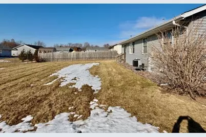 2370 S Terrace Street, Janesville, WI 53546 - Photo 30