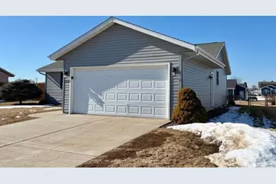 2370 S Terrace Street, Janesville, WI 53546 - Photo 36