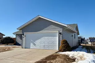 2370 S Terrace St, Janesville, WI 53546 - Photo 36